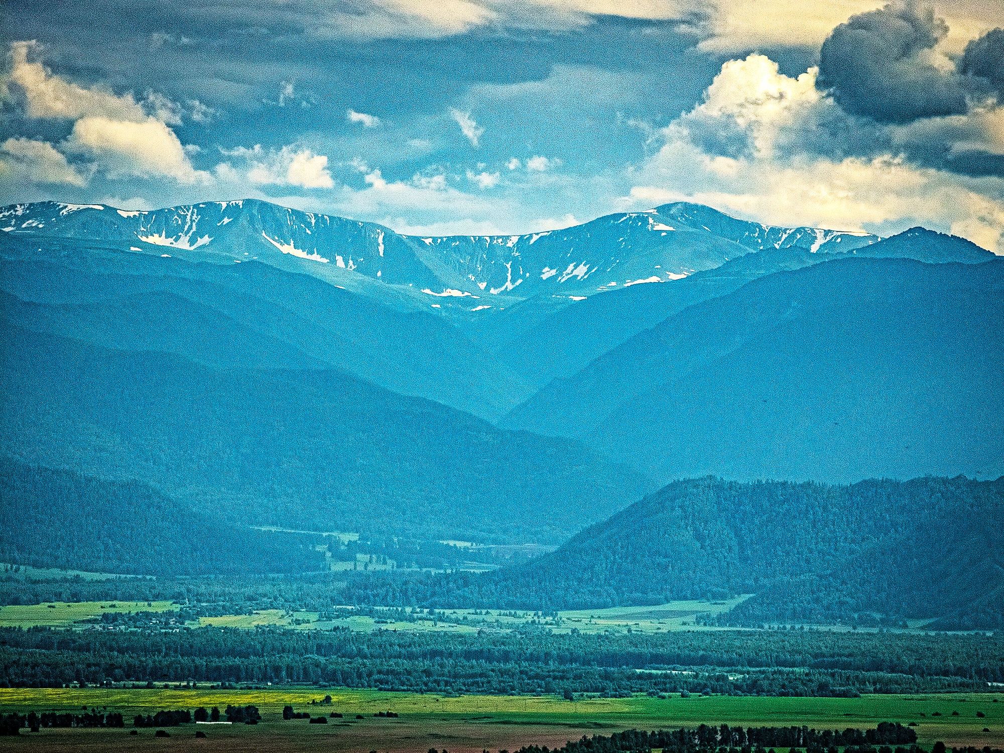 Теректинский хребет